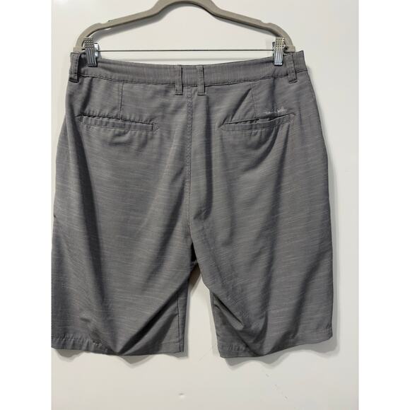 Travis Mathew Chino Shorts Golf Performance Grey Casual Preppy Men's size 36 - Picture 5 of 8